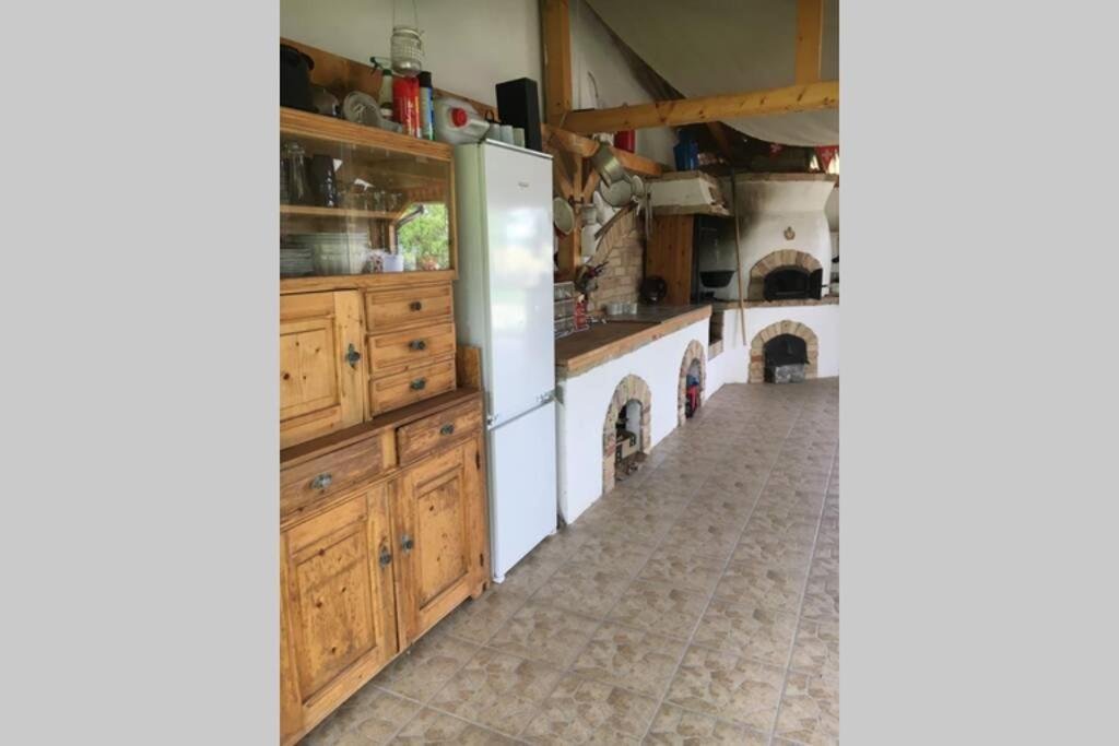 Tanya Anna Apartment Csengele Luaran gambar