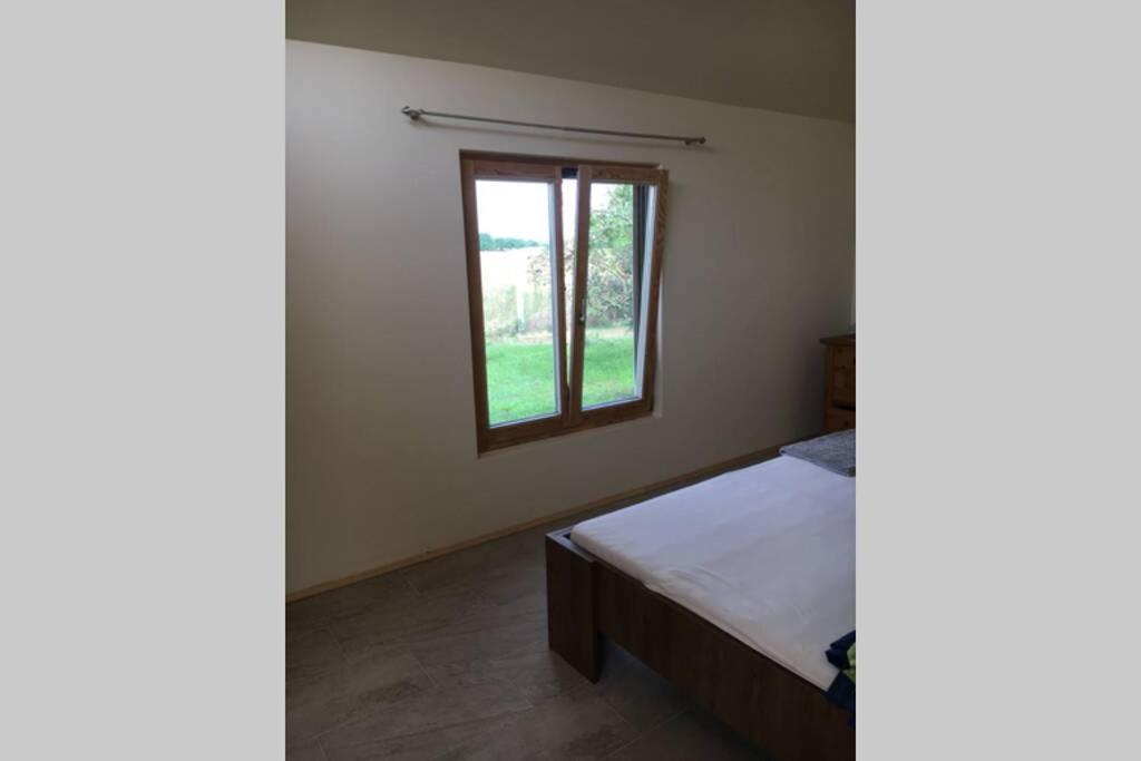 Tanya Anna Apartment Csengele Luaran gambar